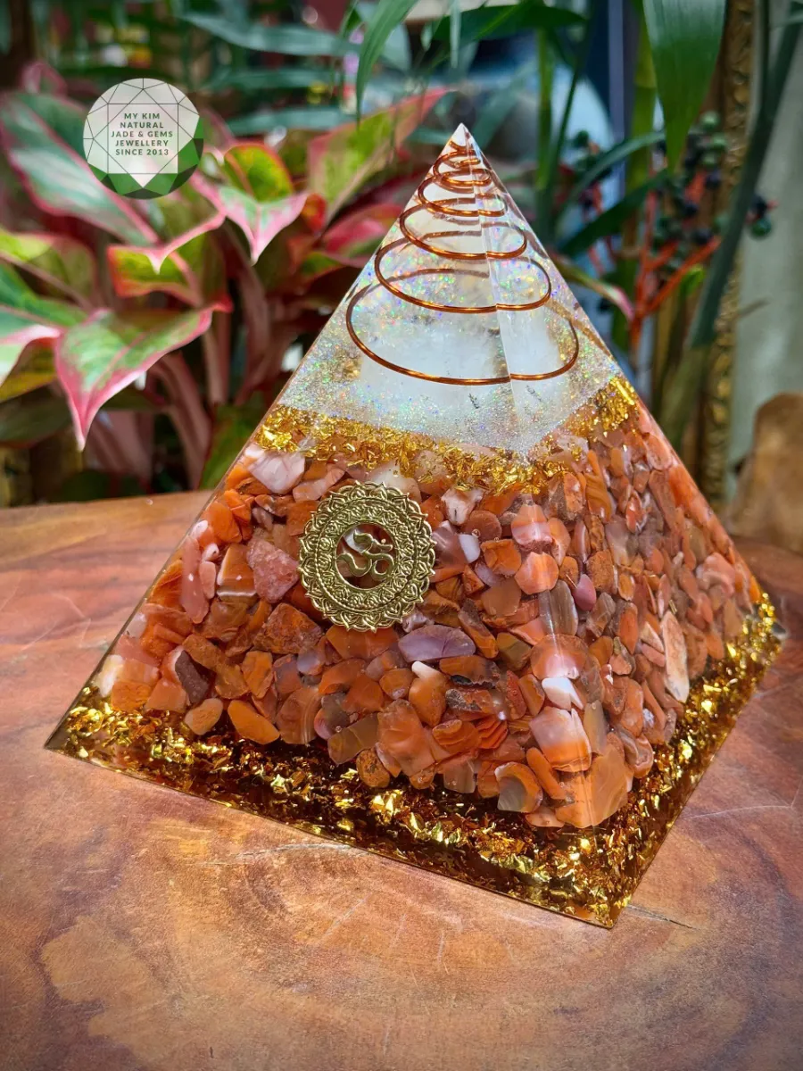 Tháp Orgonite Mã Não Đỏ – Trang trí phong thủy tinh tế, thủ công cao cấp
