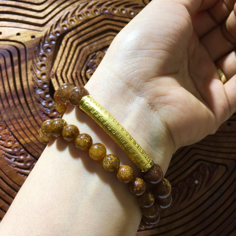 Vòng đá thạch anh tóc nâu mix charm vàng 24k