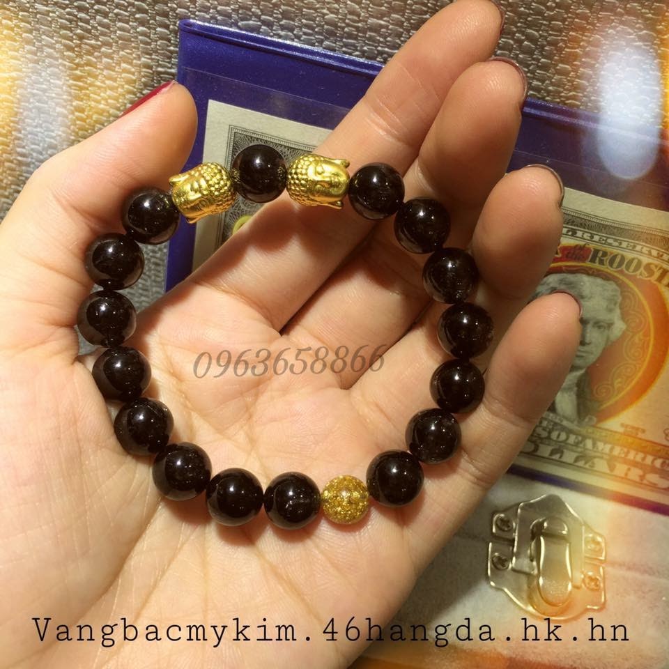 Vòng đá tektit mix charm vàng 