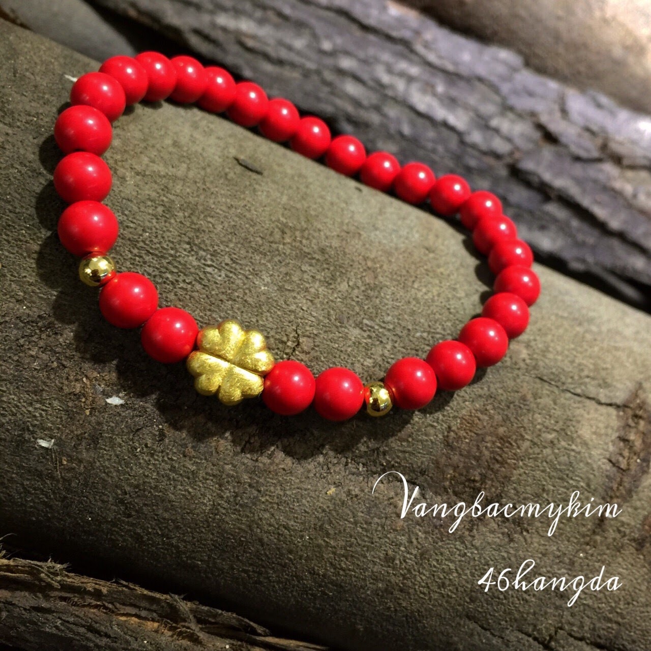 Vòng Chusa mix charm 4 lá si vàng 24k