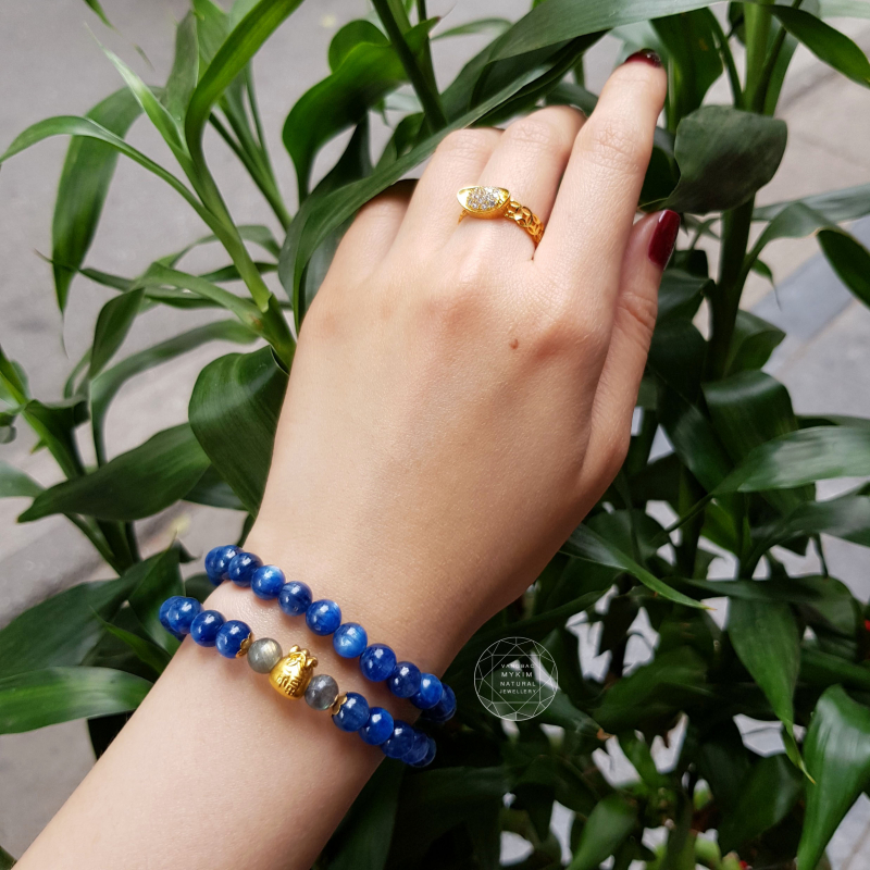 Vòng đá Kyanit mix vàng