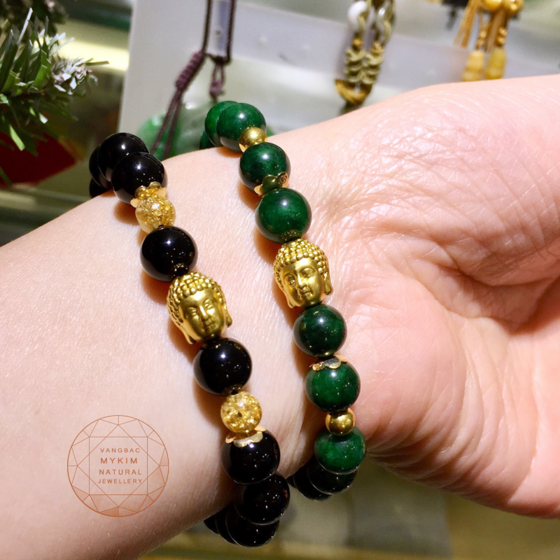 💚 Vòng Tay Đá Sơn Thủy 8mm – Mix Charm Vàng Adida | Biểu Tượng Tĩnh Lặng – Buông Xả – Bình An Nội Tâm