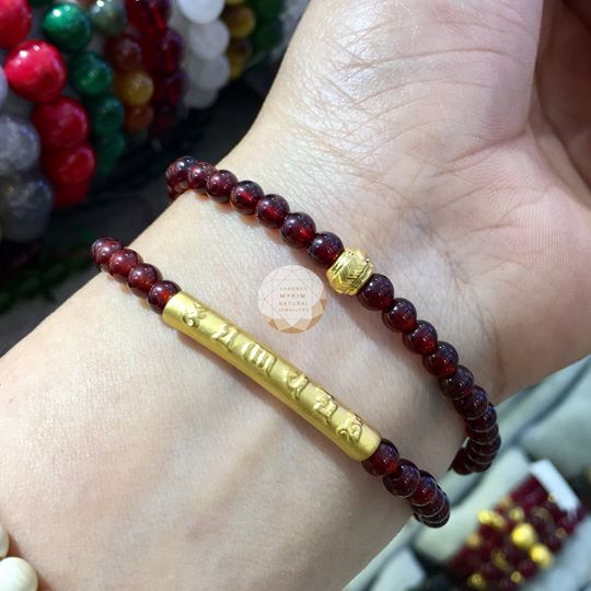 ❤️ Vòng Tay Garnet Nâu Đỏ – 2 Vòng Quấn 4mm | Mix Charm Vàng Ummani