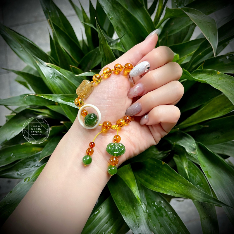 Vòng Hổ Phách + Ngọc Bích Nephrite +  Thạch anh tóc vàng