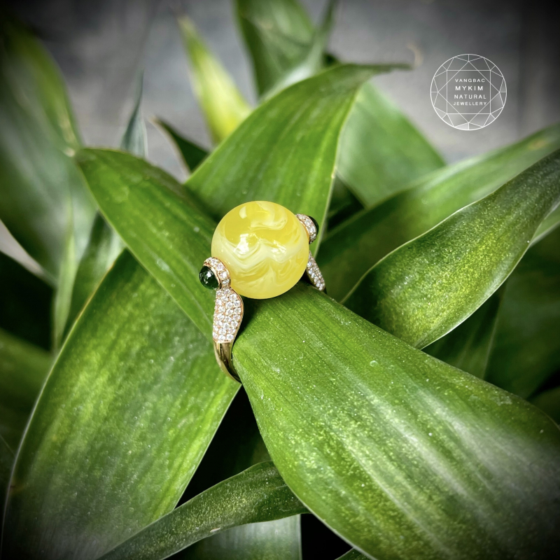 Nhẫn Hổ Phách - Vàng Hồng 18k - đính Kim Cương  Moissanite