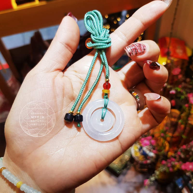 Mặt Ngọc Phỉ Thúy