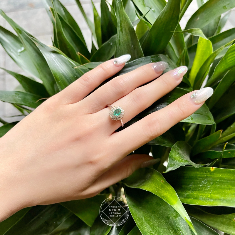Nhẫn Emerald - Ngọc Lục Bảo - Bạc si vàng trắng 18k