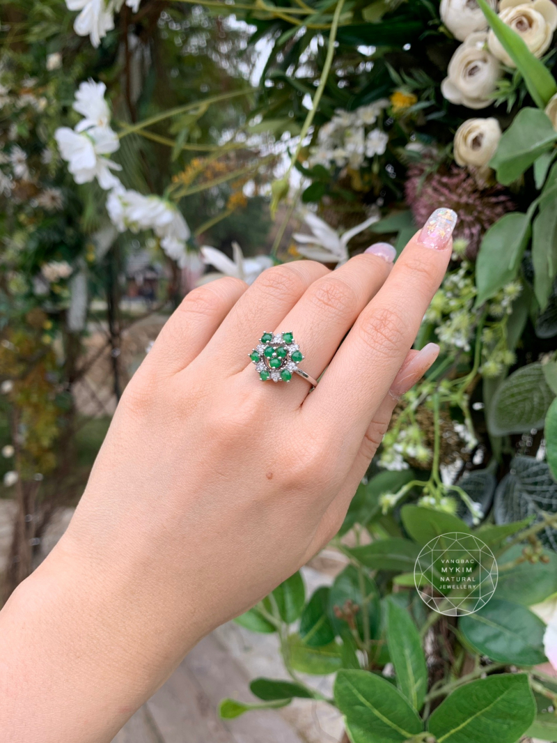 ❄️ NHẪN BÔNG TUYẾT XOAY – NGỌC PHỈ THÚY XANH | BỌC BẠC SI VÀNG TRẮNG 18K | XOAY 360° ĐỘC ĐÁO