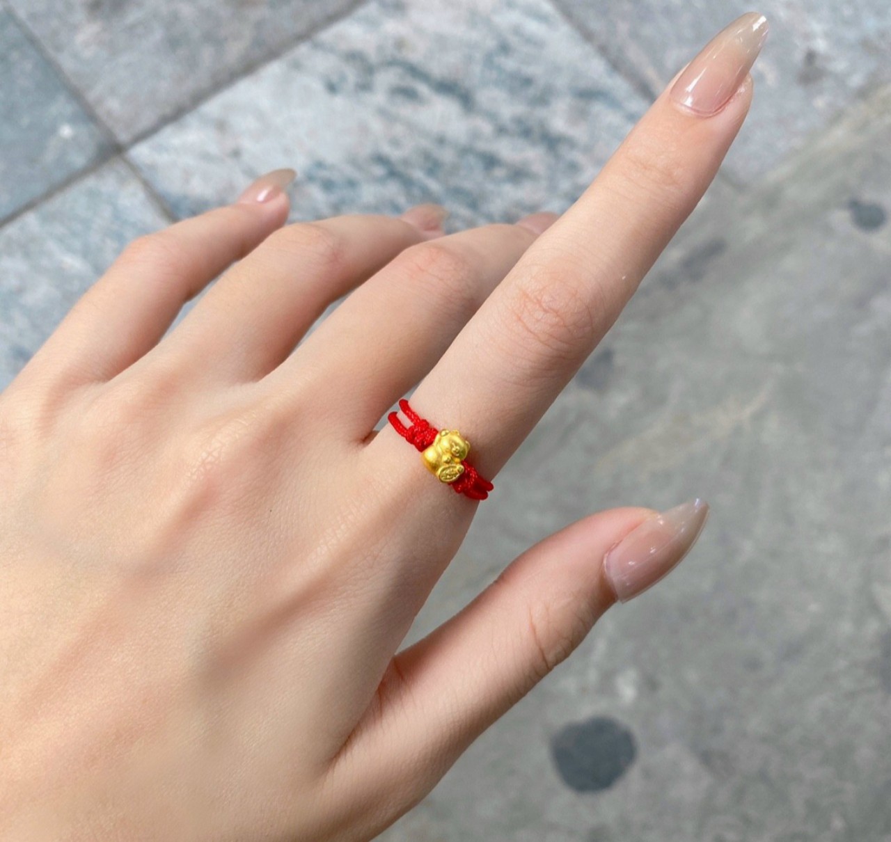 Nhẫn chỉ đỏ Mèo Thần Tài 24k