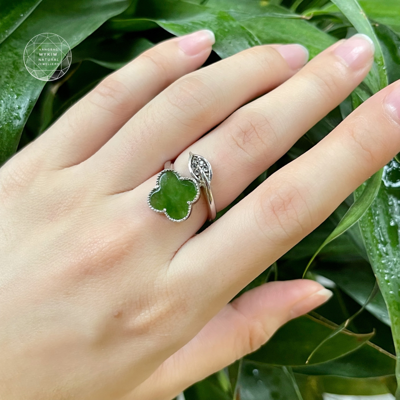 Nhẫn Ngọc Bích Cỏ Bốn Lá - Bọc Vàng trắng 10k - 14k - 18k