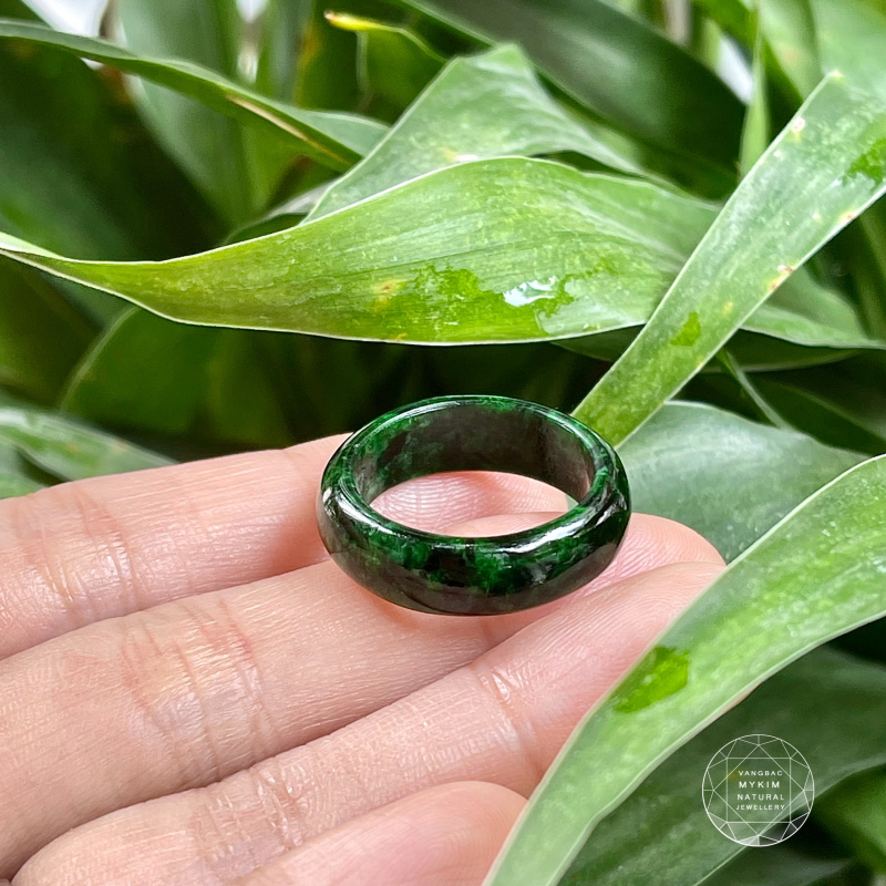 Nhẫn Ngọc Phỉ Thúy bản tròn