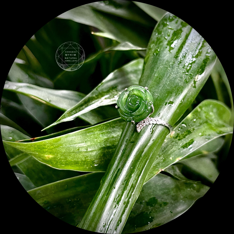🌹 Nhẫn Hoa Hồng Ngọc Bích Nephrite • Bạc Si Vàng Trắng 18k • Trang Sức Phong Thủy Tình Duyên & Bình An
