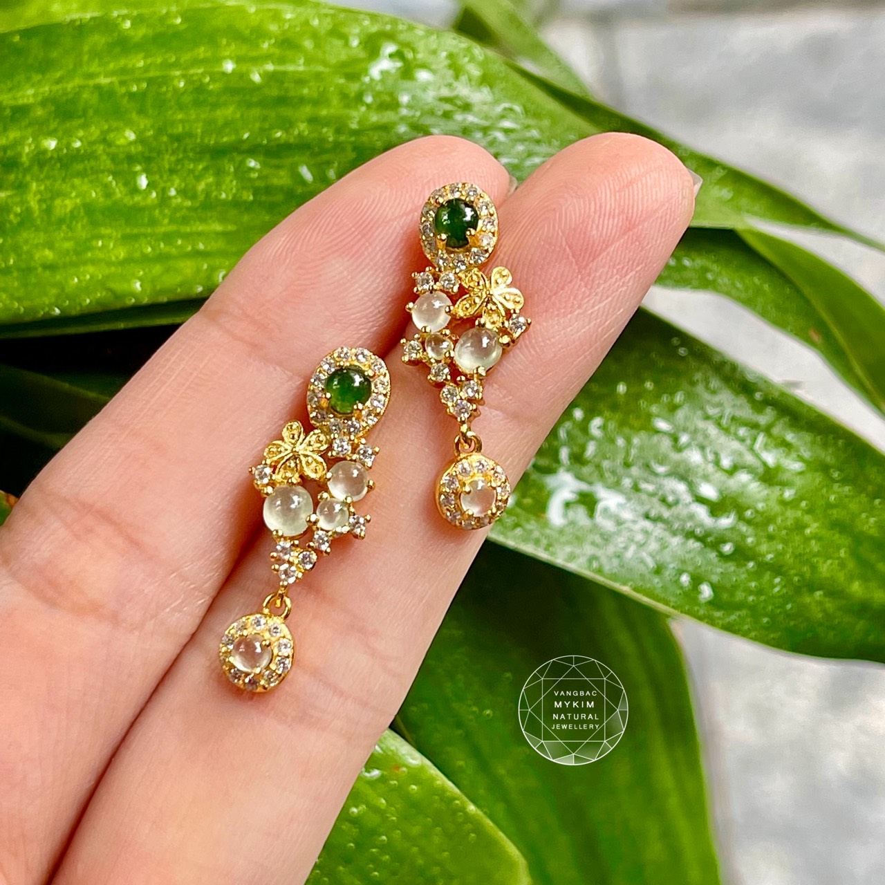 Bông tai đính Ngọc Jadeite hai màu
