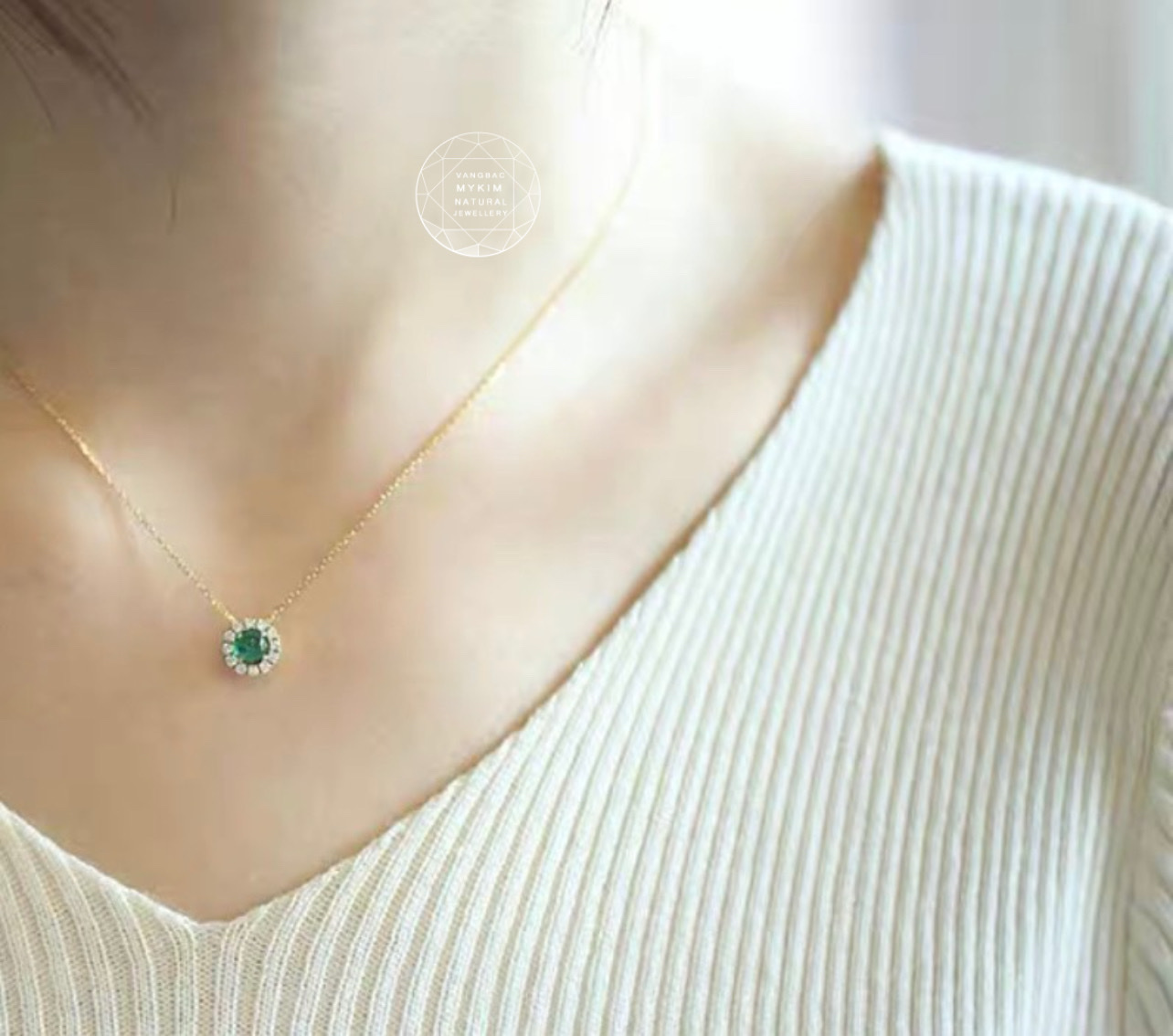 💚 Mặt Dây Ngọc Phỉ Thúy Viền Moissanite – Vàng 10k | 14k | 18k