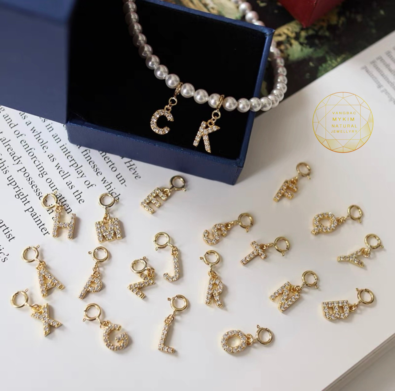 Charm Chữ Kèm Móc Mix Vòng - Vàng 14k đính đá