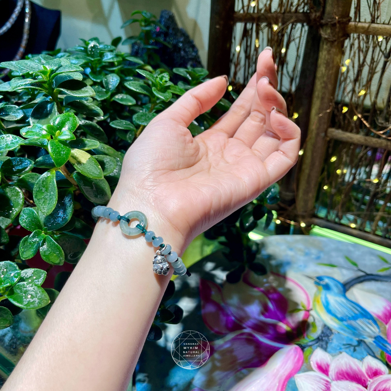 Vòng dây tết Ngọc Phỉ Thúy Jadeite - Băng Dầu - Bạc 925