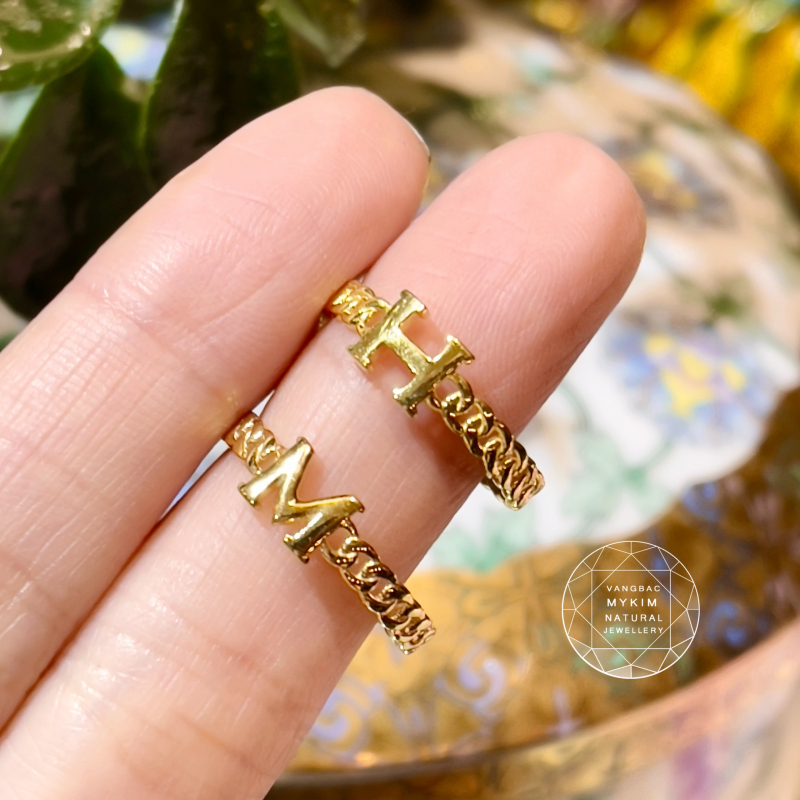 Nhẫn chữ đặt theo yêu cầu - Vàng 10k