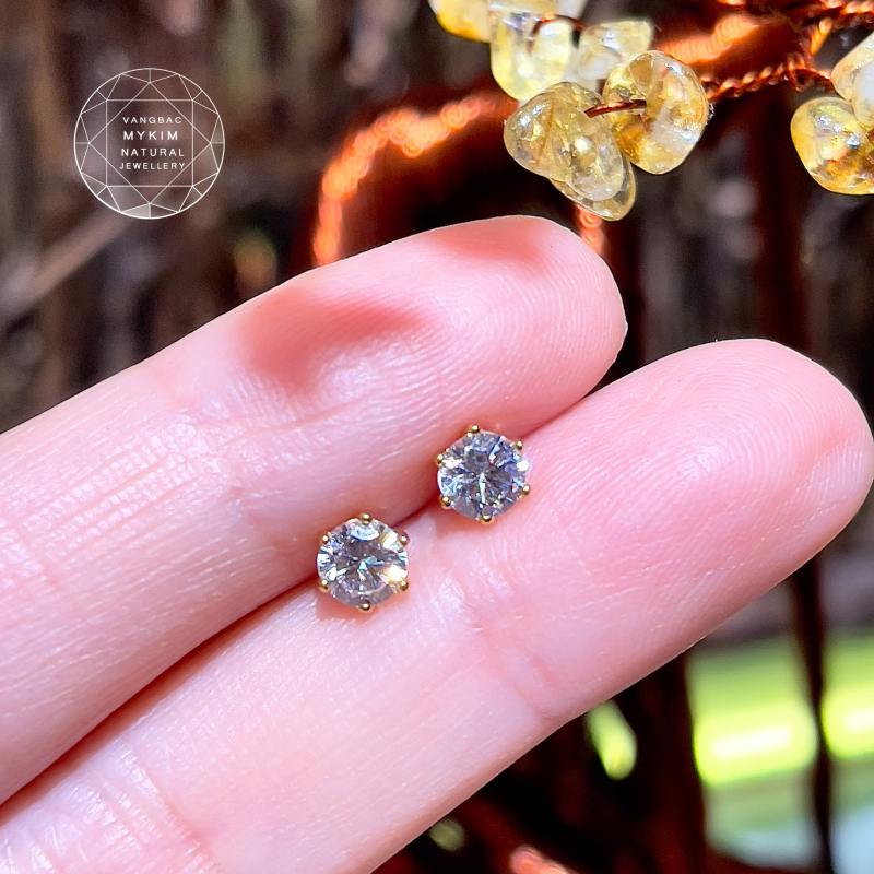 Bông Tai Nụ Đính Đá - Vàng 14k