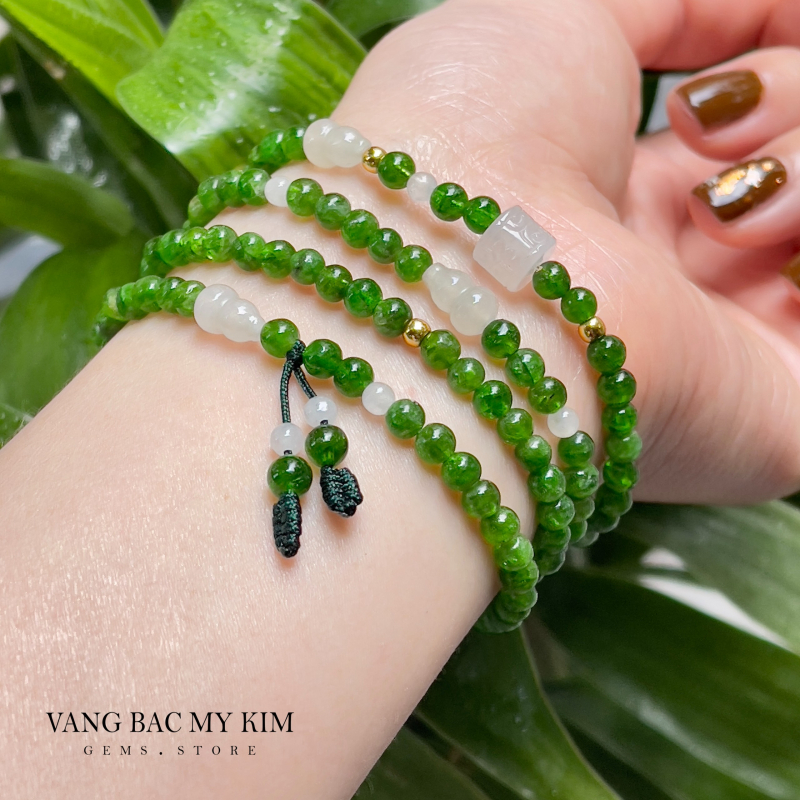 💚 Vòng Tay Đá Diopside Mix Băng Ngọc Phỉ Thúy – Bi Vàng & Charm Ngọc Chạm Khắc | Vạn Sự Hanh Thông