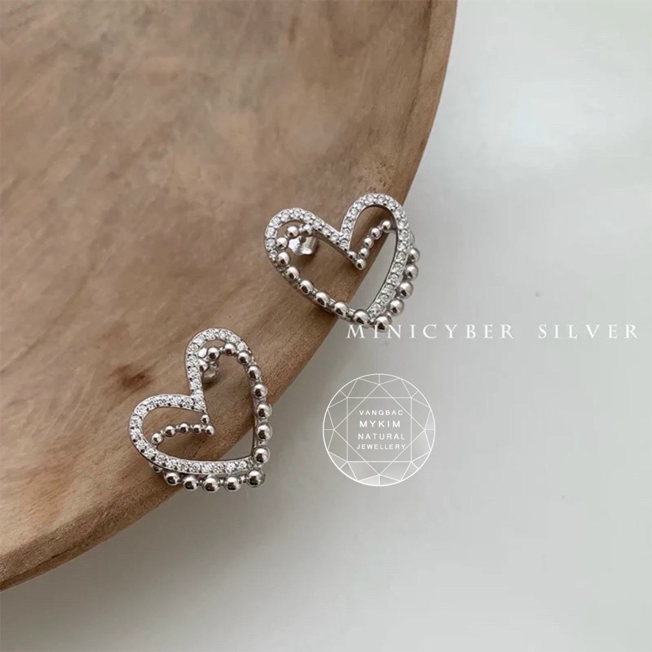 Bông Tai Trái Tim Bạc Si Vàng Trắng 18k