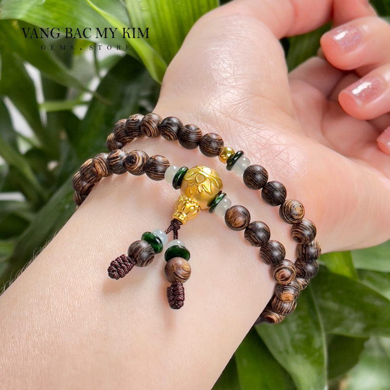 ✨ Vòng Trầm Hương Indo Mix Ngọc Phỉ Thúy – Charm Hồ Lô Vàng | Bảo Hộ Âm Thầm, Bình Yên Kề Cạnh