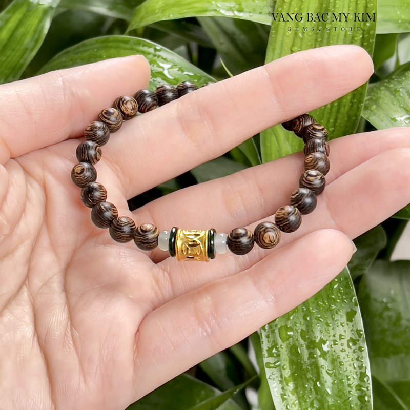Vòng Trầm Hương Indo mix Ngọc Phỉ Thúy - Charm Vàng 24k