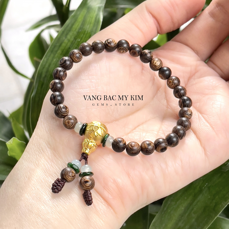 ✨ Vòng Trầm Hương Indo Mix Ngọc Phỉ Thúy – Charm Hồ Lô Vàng | Bảo Hộ Âm Thầm, Bình Yên Kề Cạnh