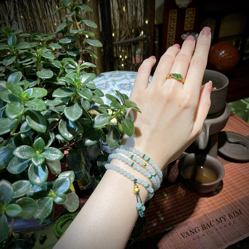 💫 Vòng Băng Ngọc Phỉ Thúy VIP – Mix Hồ Lô Vàng | Giao hòa tinh tế – Hút tài tụ lộc