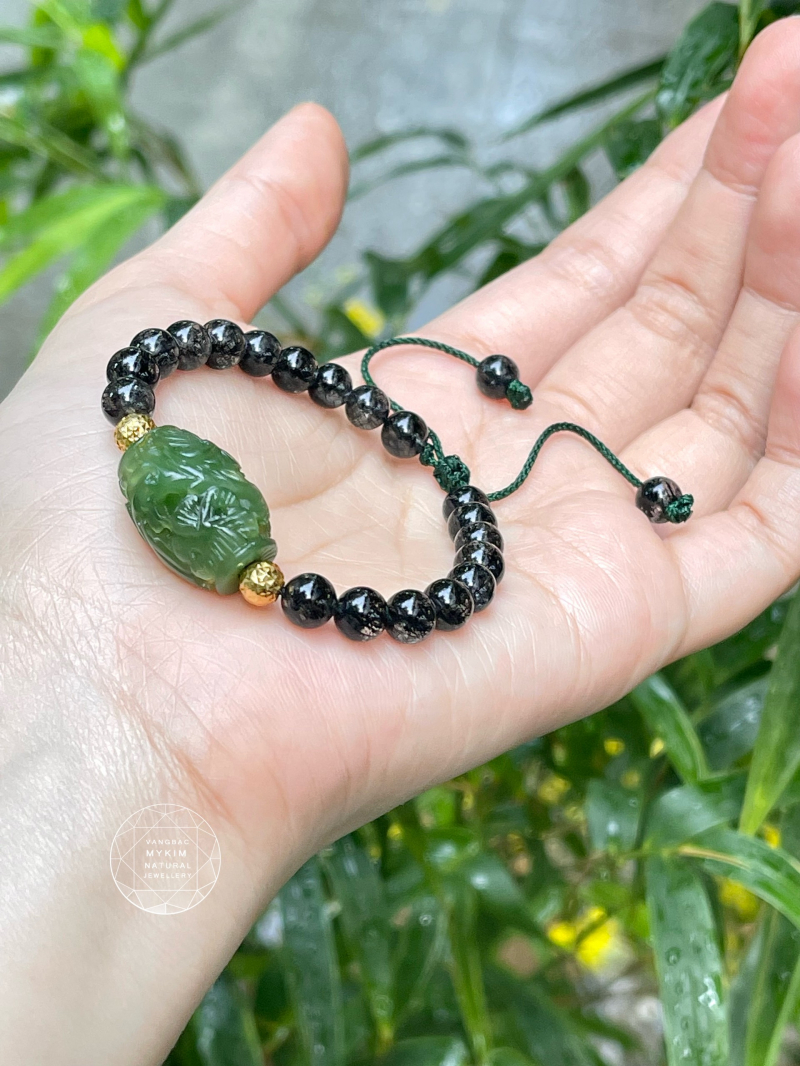 🖤 Vòng Thạch Anh Tóc Đen – Dây Tết Đá 6mm | Charm Lu Thống Ngọc Bích Khắc Hoa Cúc – Chặn Bi Vàng 10K