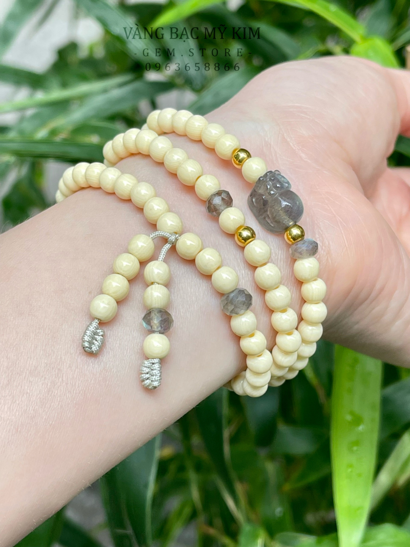 Chuỗi Vòng Phong Thủy mix Tỳ Hưu Đá Mặt Trăng - Vàng 24k