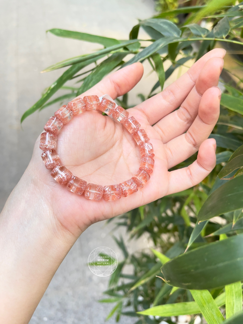 Vòng Thạch Anh Hồng Đào Lu Vuông