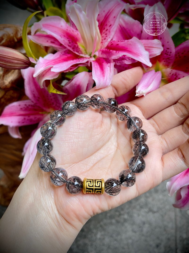 🖤 Vòng Thạch Anh Tóc Đen VIP – Charm Lu Thống Vàng | Hạt Lớn 12–13mm