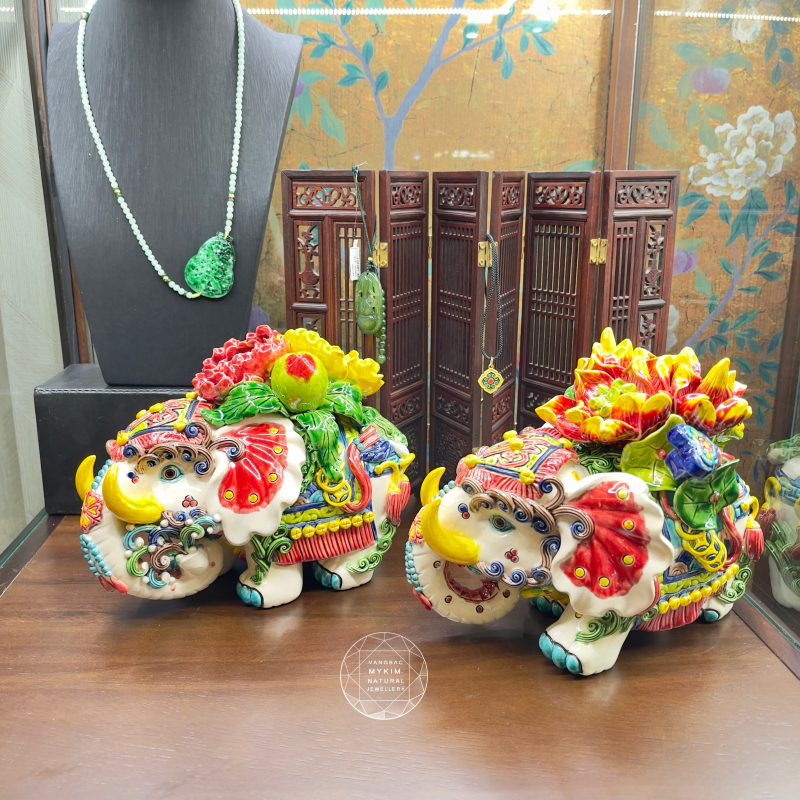 Tượng Voi Gốm Sứ Men Rạn Đài Loan