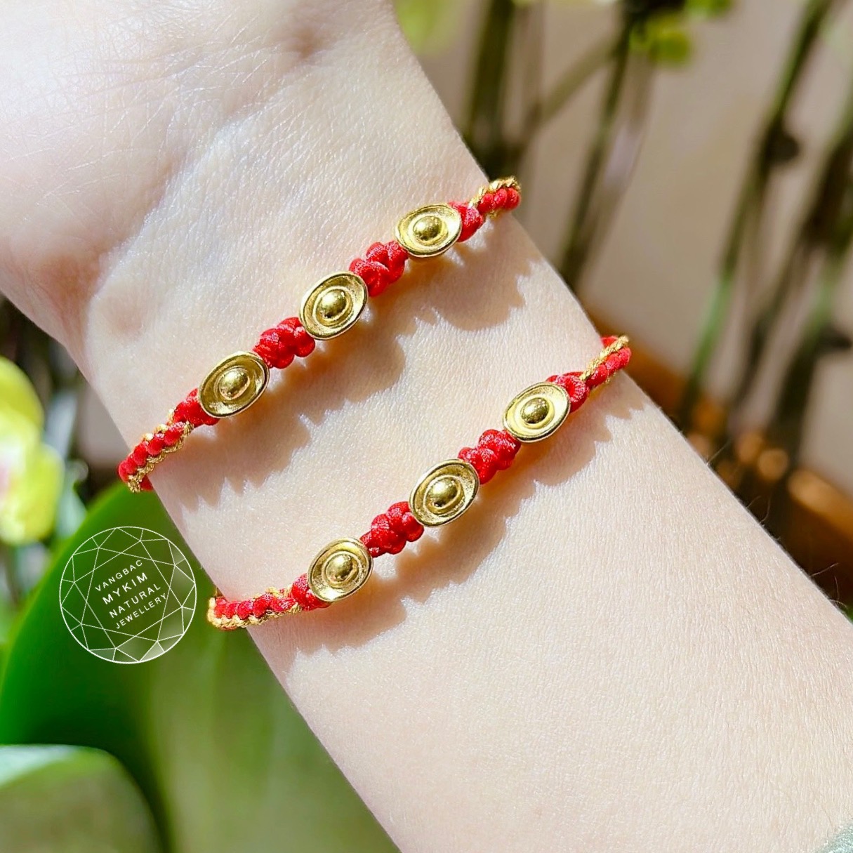Dây Tết Chỉ Đỏ - Charm Đĩnh Vàng - Hoa Sen - Charm Vàng 24k