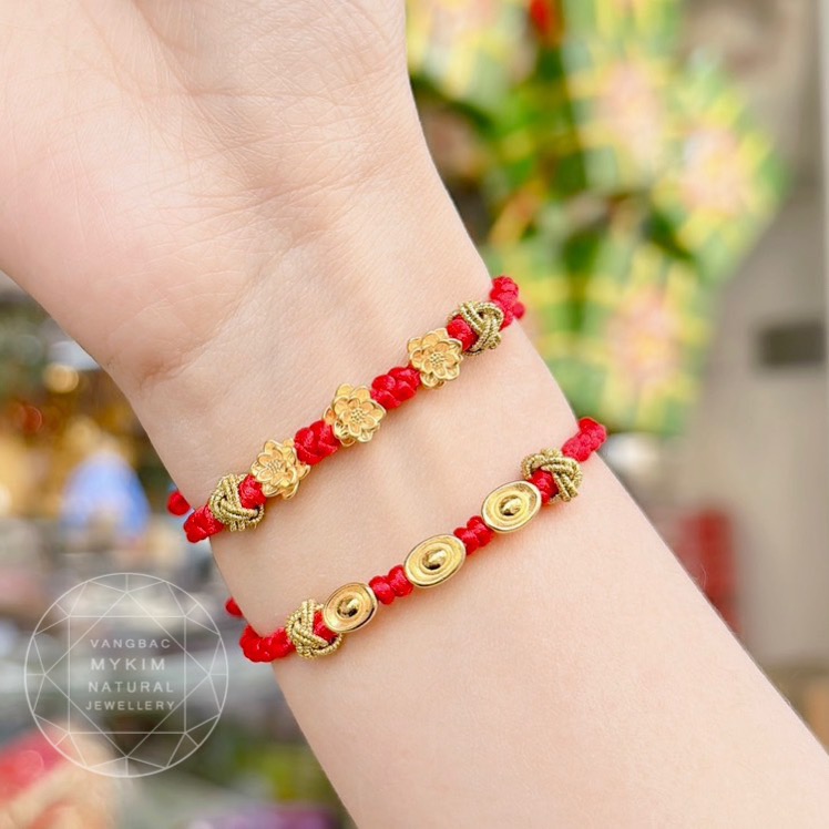 Dây Tết Chỉ Đỏ - Charm Đĩnh Vàng - Hoa Sen - Charm Vàng 24k