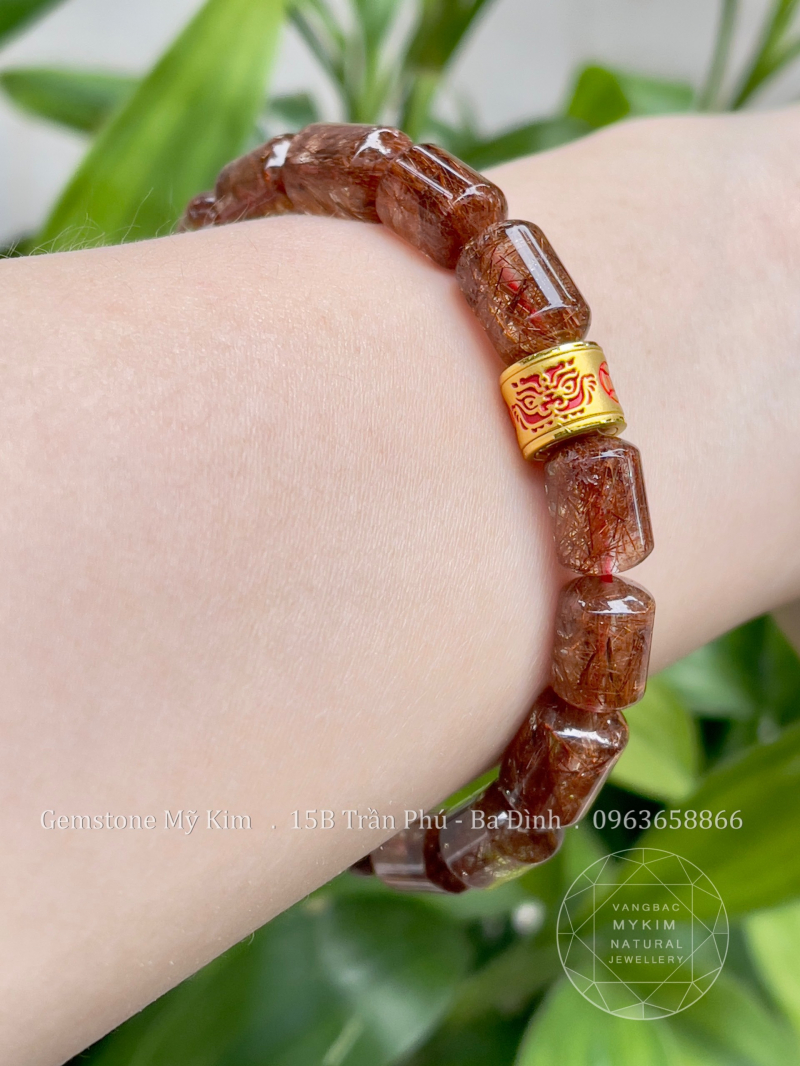 Vòng Thạch ANh Tóc Nâu Đỏ Vip - Lu Thống - Mix Charm Vàng 24k