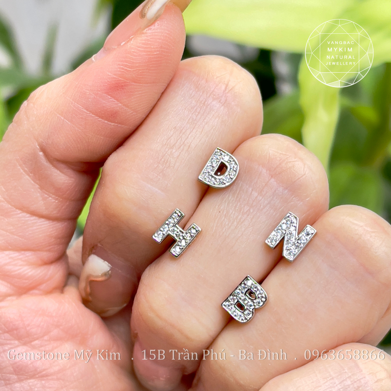Bông Tai Chữ Bạc Si Vàng Trắng 18k Cao Cấp - 2023 - Size 6x5