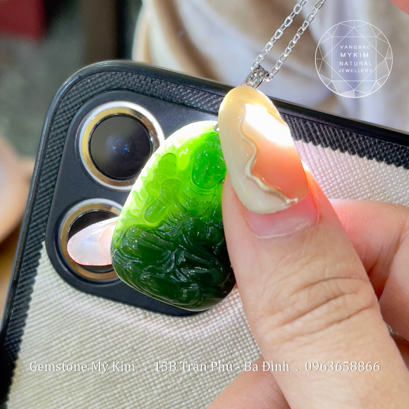 Phật Bản Mệnh Ngọc Bích Nephrite -  Đại Thế Chí Bồ Tát - Tuổi Ngọ
