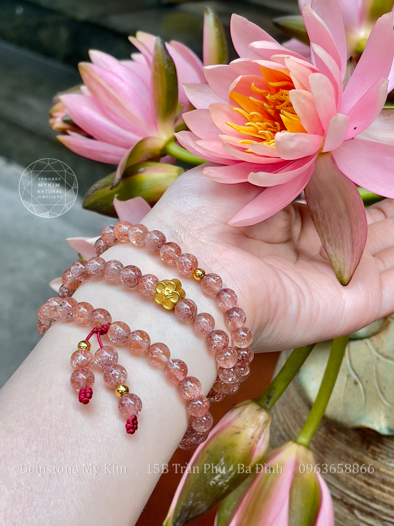 Chuỗi Thạch Anh Hồng Vân - Charm Hoa Mai Vàng 24k