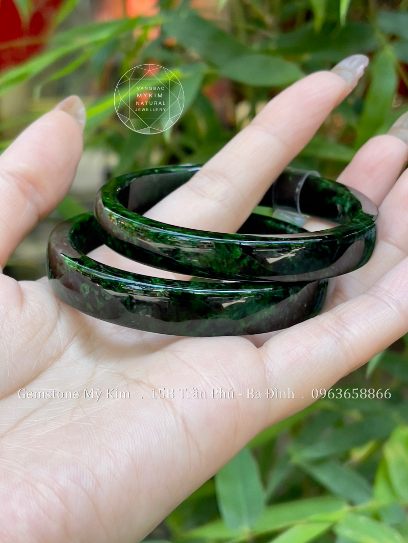 Vòng Ngọc Bản Vuông - Phỉ Thúy Jadeite VIP