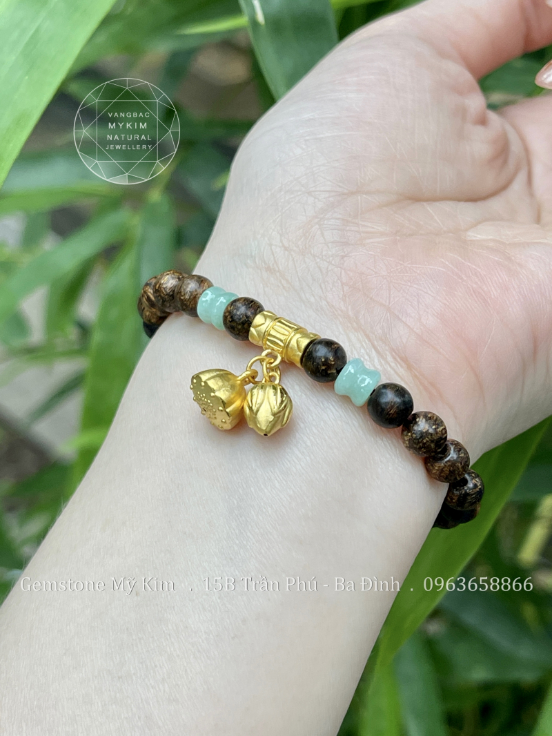 Vòng Trầm Indo mix Ngọc Phỉ Thuý - Hoa Sen Đôi Vàng 24k
