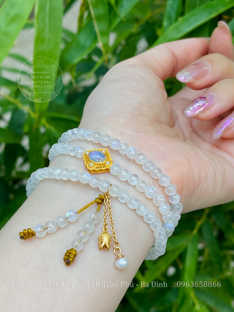 🌕💎 Vòng Đá Mặt Trăng VIP – Quấn 3 Vòng | Charm Opal Đính Ngọc Trai – Bạc Si Vàng Cao Cấp