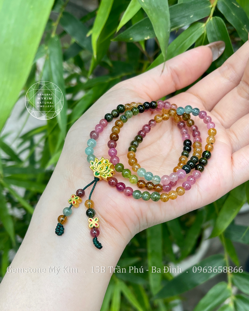 Chuỗi Vòng Đá Tourmaline VIP - Charm Hoa Sen - Cỏ Bốn Lá Vàng 24k
