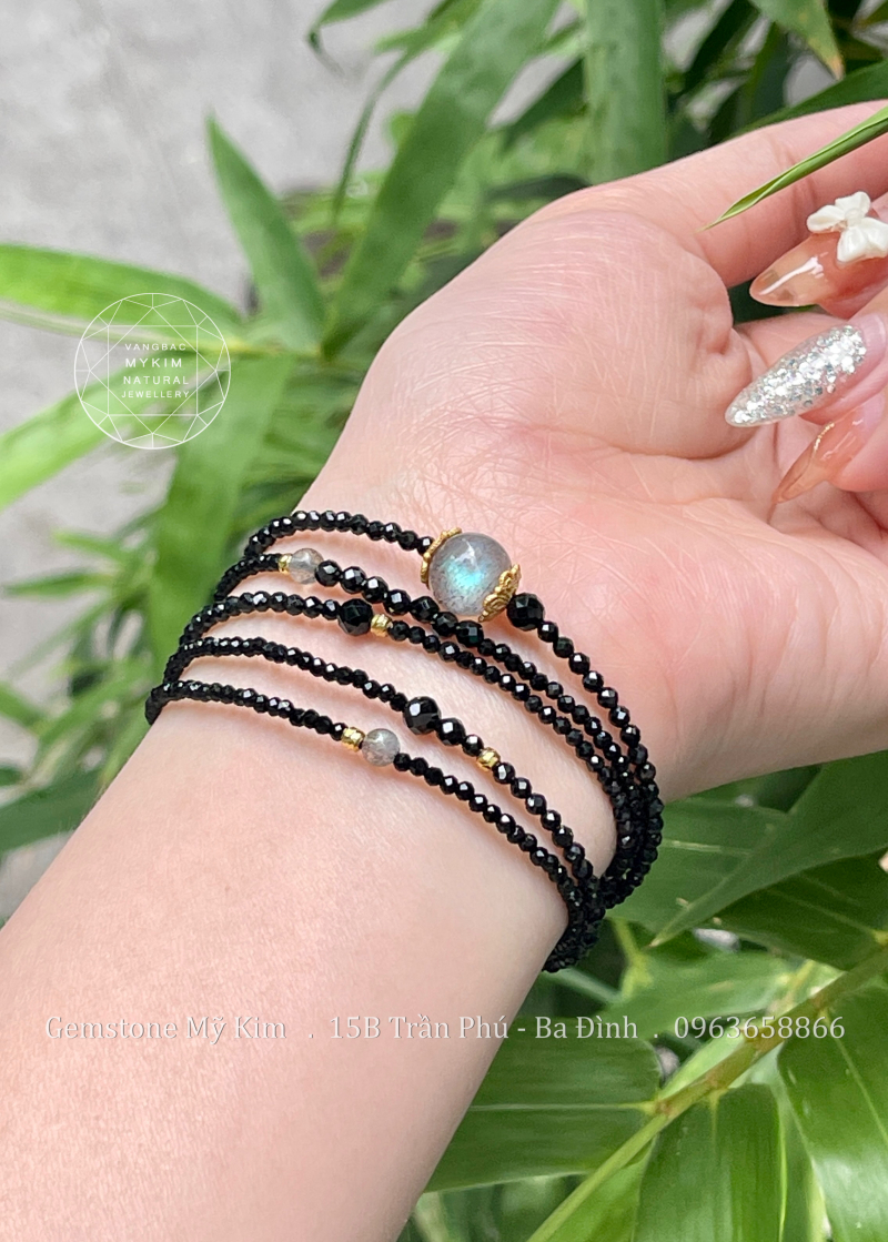 ✨Vòng Onix Đen & Đá Mặt Trăng | PK Bi Vàng 10K + Cánh Hoa Mạ Vàng