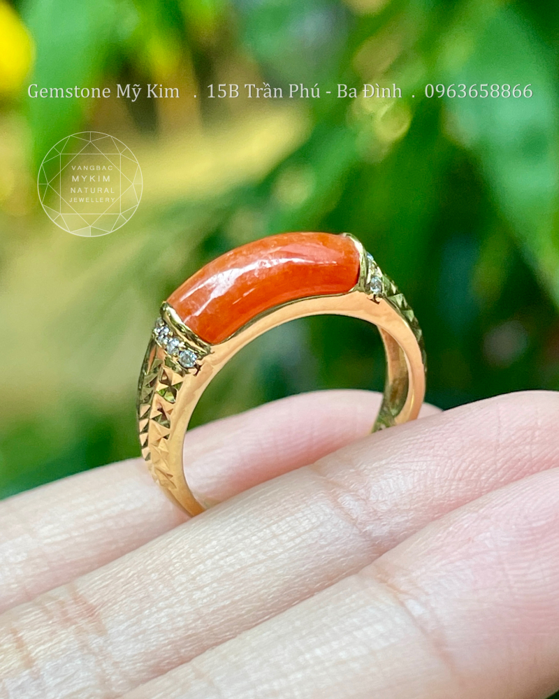 Nhẫn Yên Ngựa - Ngọc Phỉ Thúy Cam Hoàng Huyết VIP - Vàng 10k