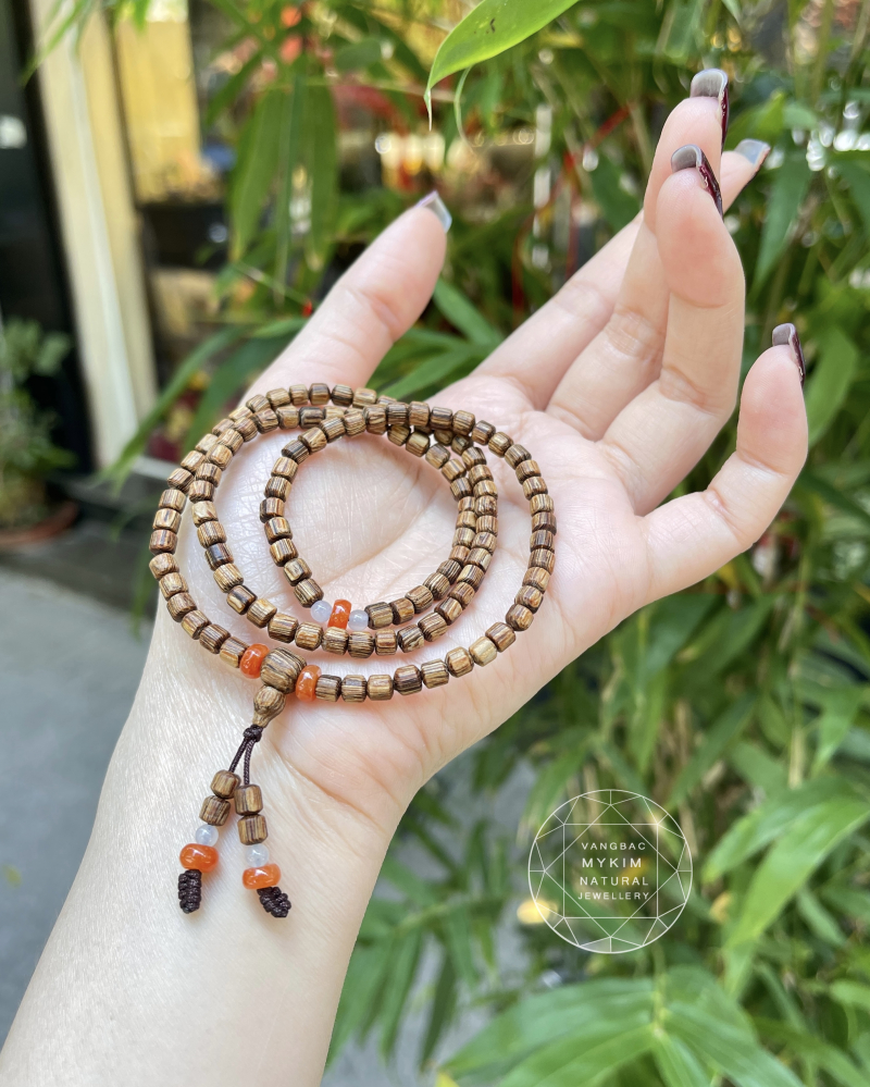 Chuỗi Vòng Trầm Indo Đốt Trúc mix Ngọc Phỉ Thúy Cam Hoàng Huyết