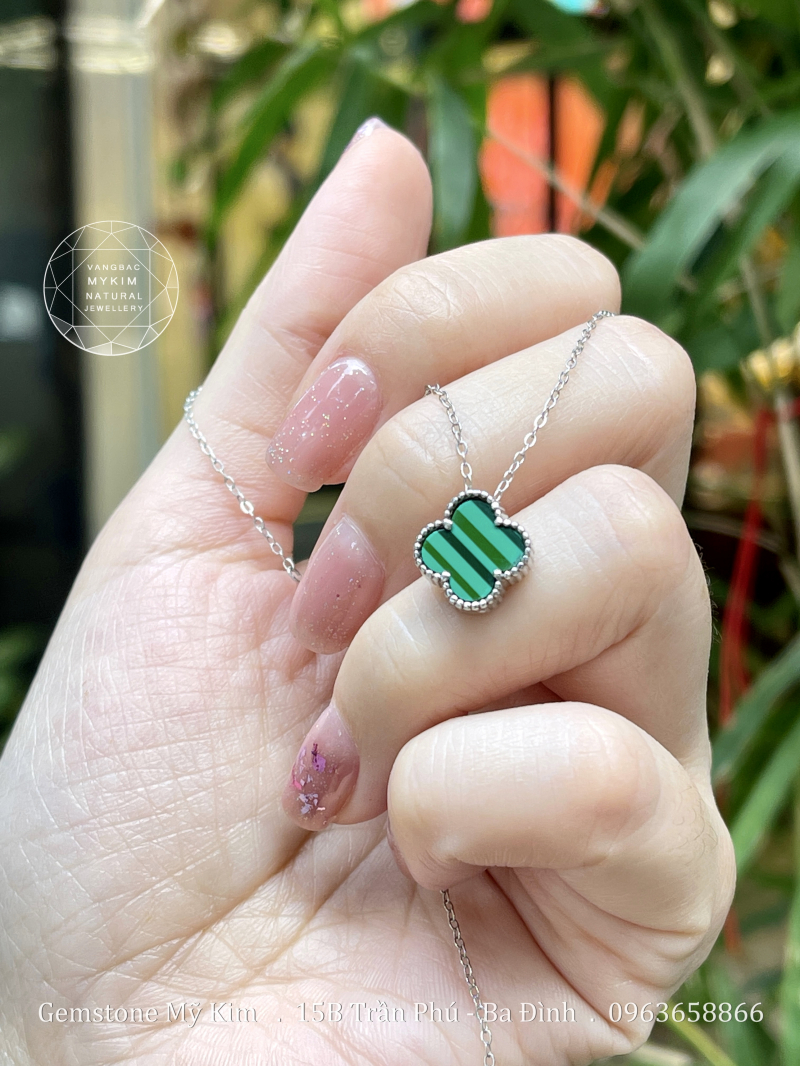 Dây Chuyền Cỏ Bốn Lá - Đá Lông Công - Bạc si vàng trắng