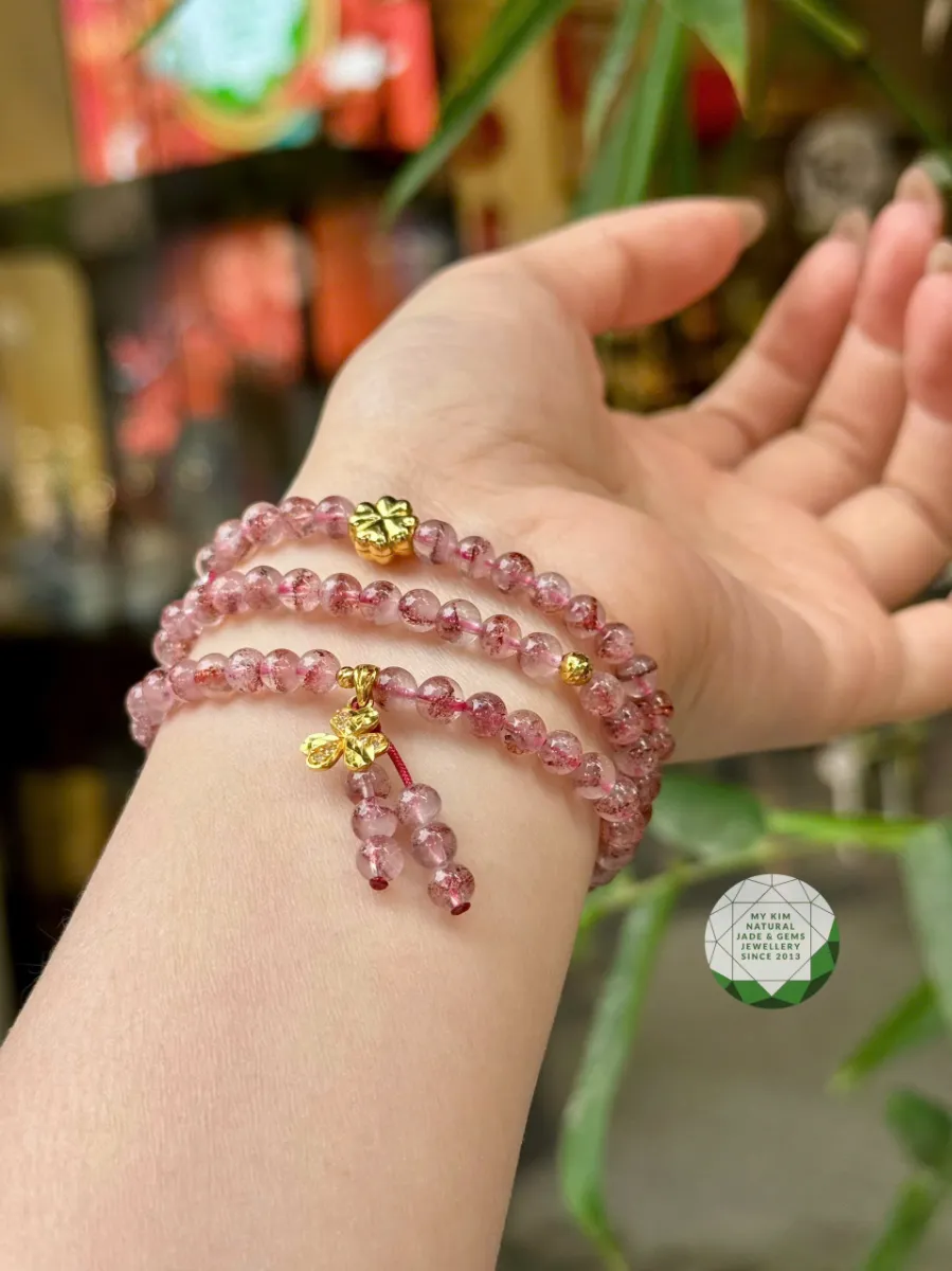 Chuỗi Vòng Đá Super Seven Hồng - Charm Vàng 10k Cỏ Bốn Lá