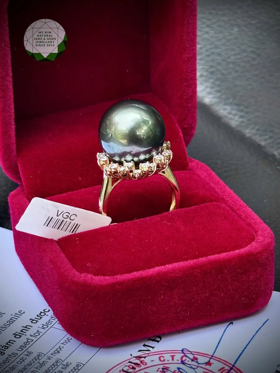 Nhẫn Ngọc Trai Đen Nước Mặn - Vàng 14k đính Moissanite