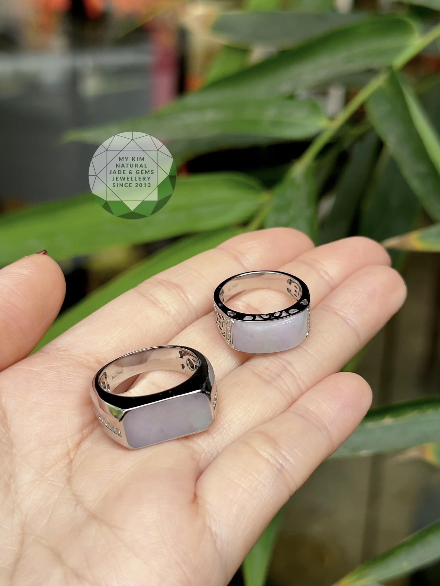 💍 Nhẫn Yên Ngựa Ngọc Phỉ Thúy Tử La Lan – Vàng Trắng 10k/14k/18k | Moissanite